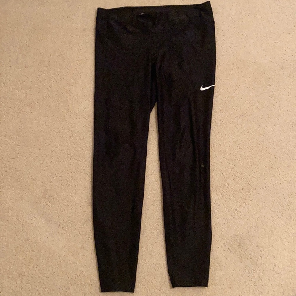 Black leggings